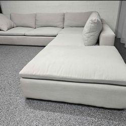 LIGHT GREY BRAND NEW SECTIONAL SAME DAY DELIVERY 