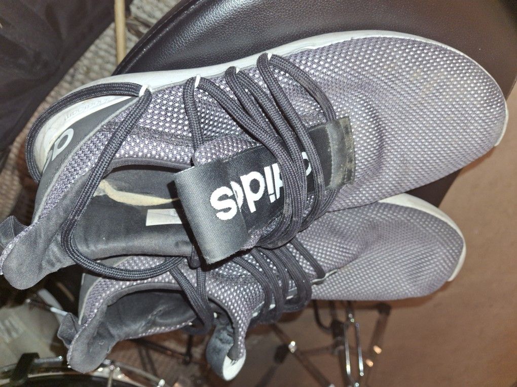 Mens Size 11.5 Adidas Sneakers