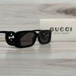 New  GUCCI GG1325S  Ivory Black Women's  Sunglasses