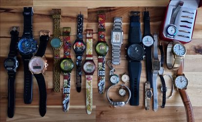 Lot of 22 watches