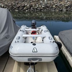 10FT 9.9 Yamaha Dinghy 
