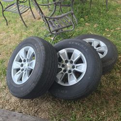 (4) Tires/rims 255/70R17 Chevrolet Silverado 2024 