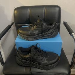 Hoka Clifton L/ size 8.5 Women’s $95