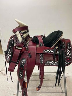 Montura charra de cuero lasser