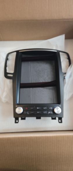 G37 tesla screen