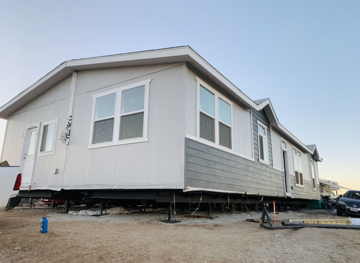 Mobile Homes 