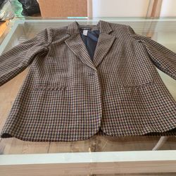 Sag Harbor Ladies Jacket. Size 16.