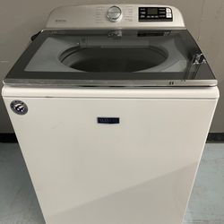 New Maytag Top Load Washer. poner new scratch and dent