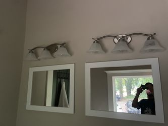 3 Bathroom Light Fixtures
