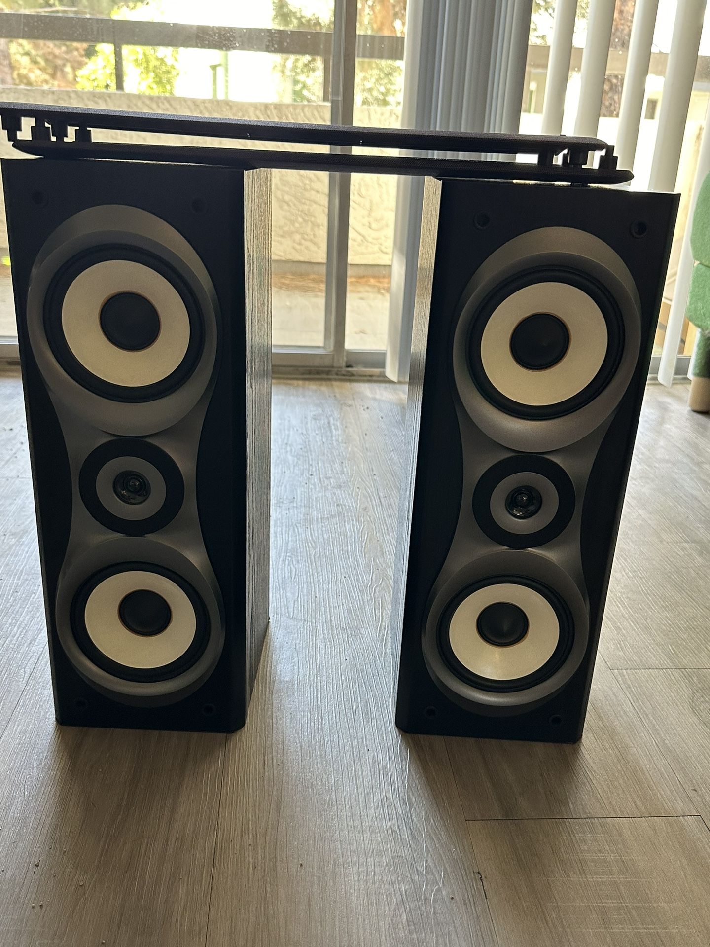 ONKYO SKF-530F Front Speakers (ONLY SPEAKERS)