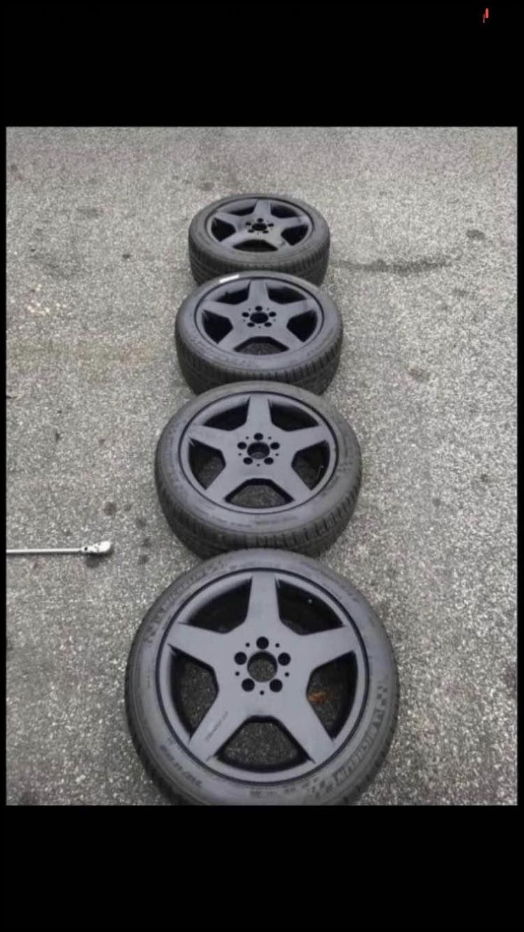 Mercedes Benz AMG Wheels Staggered 18x9.5