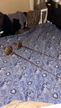Decorative fencing foils
