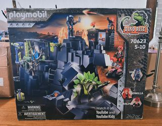 New!! Playmobil Dino Rise Dino Rock (set 70623), 242-piece playset
