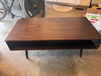 Coffee Table Ashley’s Furniture