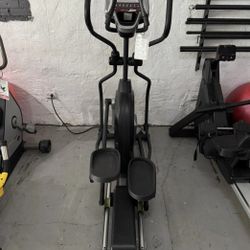 Sole E20 Elliptical Machine
