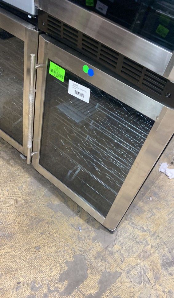 Vissani HVBC58ST 23.4 in. 50 Bottle, 154 Can, Wine and Beverage Cooler