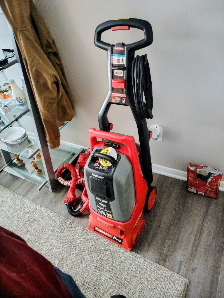 Carpet Cleaner Rug Doctor Deep Clean Pro for Sale in Fort Wayne, IN ...