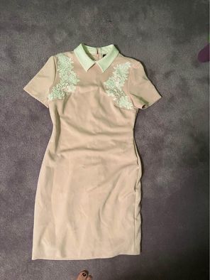 Ivanka Trump spring women’s dress size 6- light pink