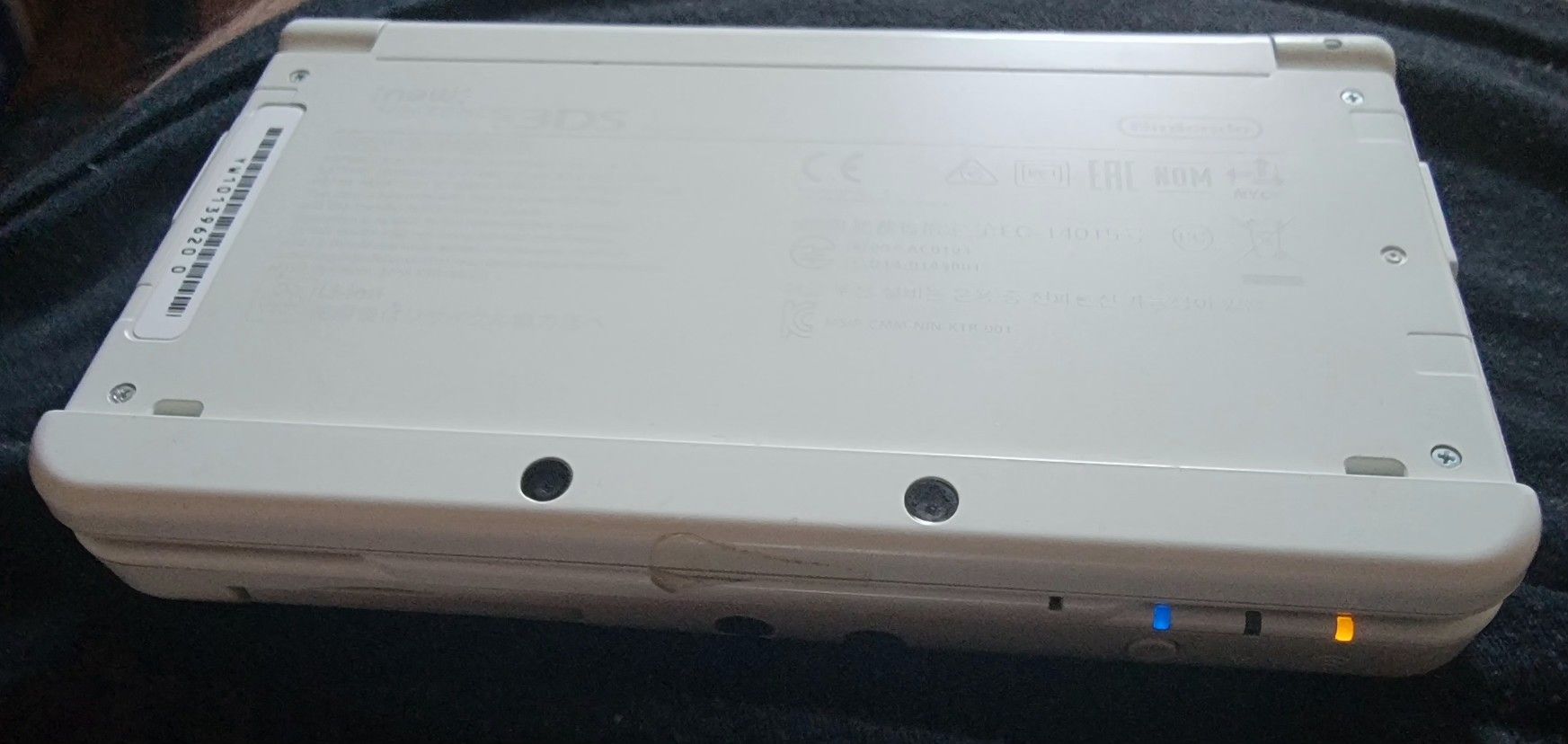 New Nintendo 3ds No Faceplates