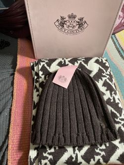 Juicy Couture Beanie & Scarf For Set Brown Dog Puppy Knit 2-Piece Dress Up Gift Box