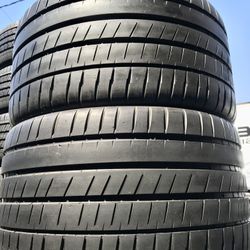 305/30/20 Michelin PILOT SPORT 4S 305 30 20 Used Tires 305/30R20