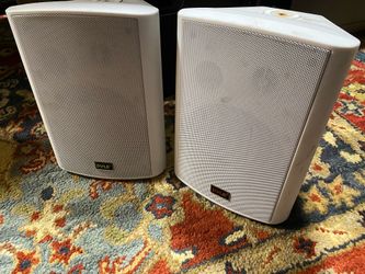 Pyle PDWR61BTWT 6.5" Indoor/Outdoor Wall-Mount Bluetooth Speaker System