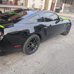 2013 Ford Mustang