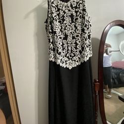 Long Black Dresses