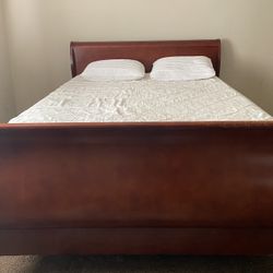 Queen Bed & Dresser