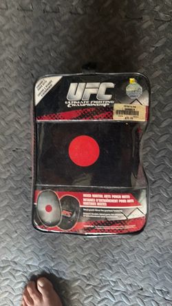UFC/Boxing hitting mitts