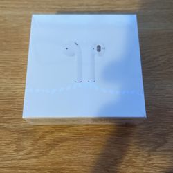 Apple AirPods 2nd Generation