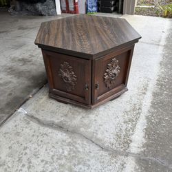 Vintage Wood Bedside/Side Table