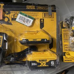 New Dewalt 20v max starter with drill $230