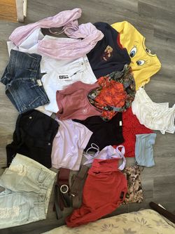 Women’s Clothing Bundle