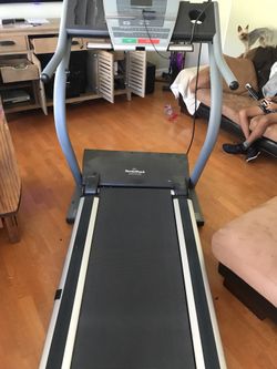 Nordictrack Apex 4100i Treadmill for Sale in Whittier CA OfferUp