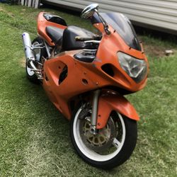 03 Suzuki Gsxr