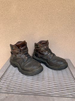 Wolverine steel-toe work boots. Size: 8
