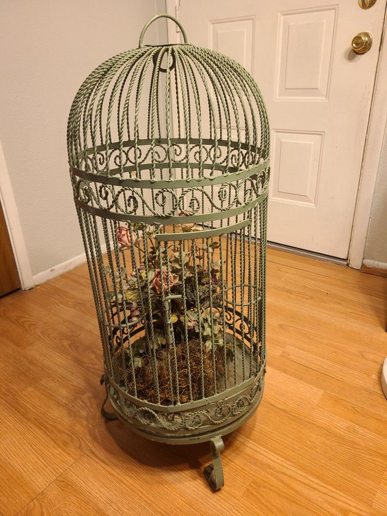 Large Vintage Bird Cage With Dried Decorative Flowers