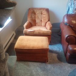 Rocker And Ottoman -- FREE