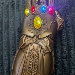 Thanos Infinity Gauntlet Toy with Light-Up Gems