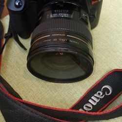 eo5 rebel t6 with canon lens ef 20mm 1 2.8 