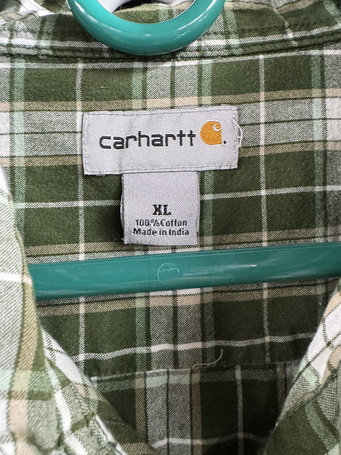 Carhartt shirt $20 - Short Sleeve