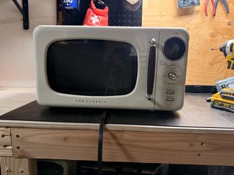Vintage style microwave