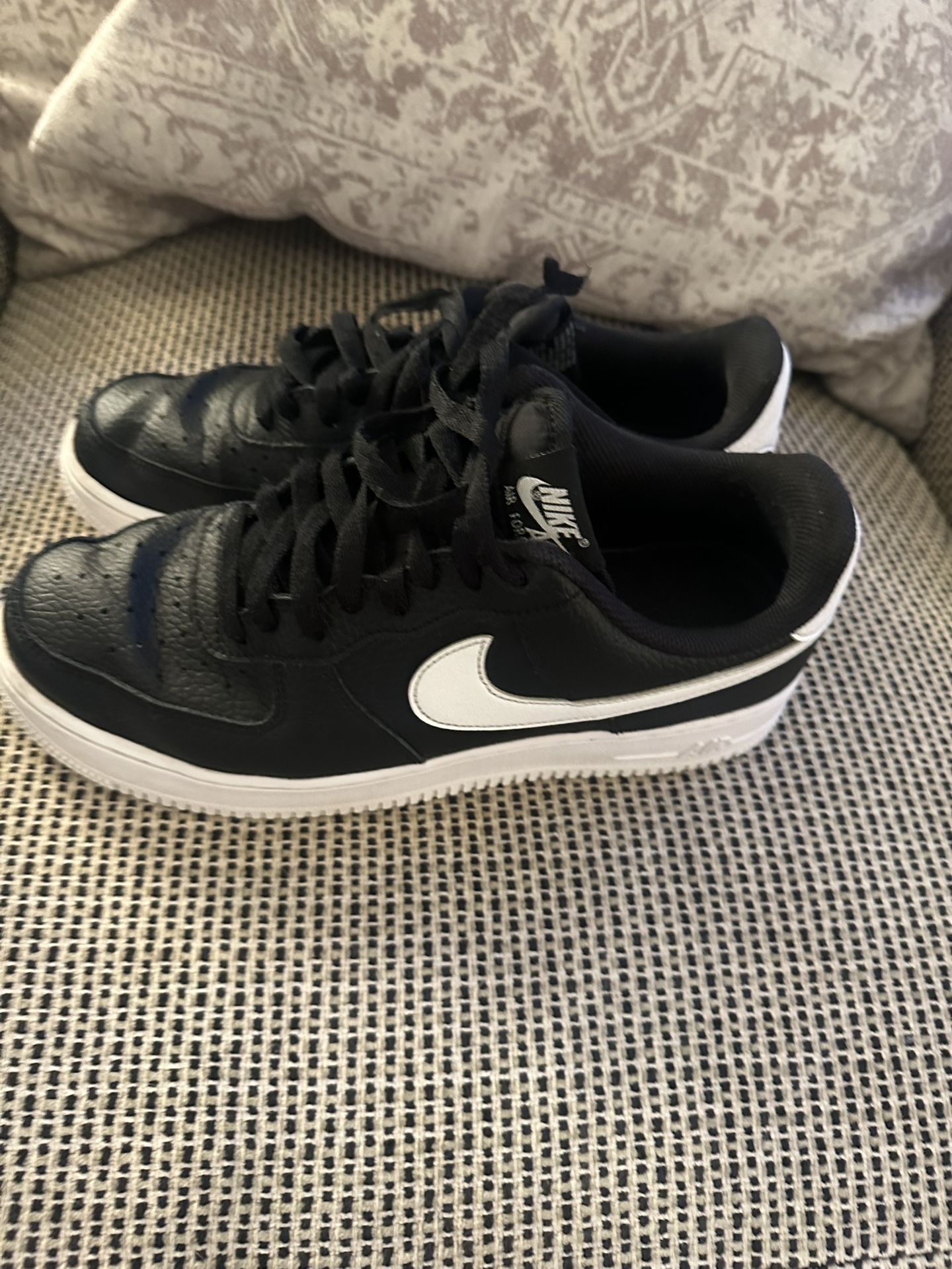 Men’s Nike Air Force 1 Shoes Great Condition Size 8.5