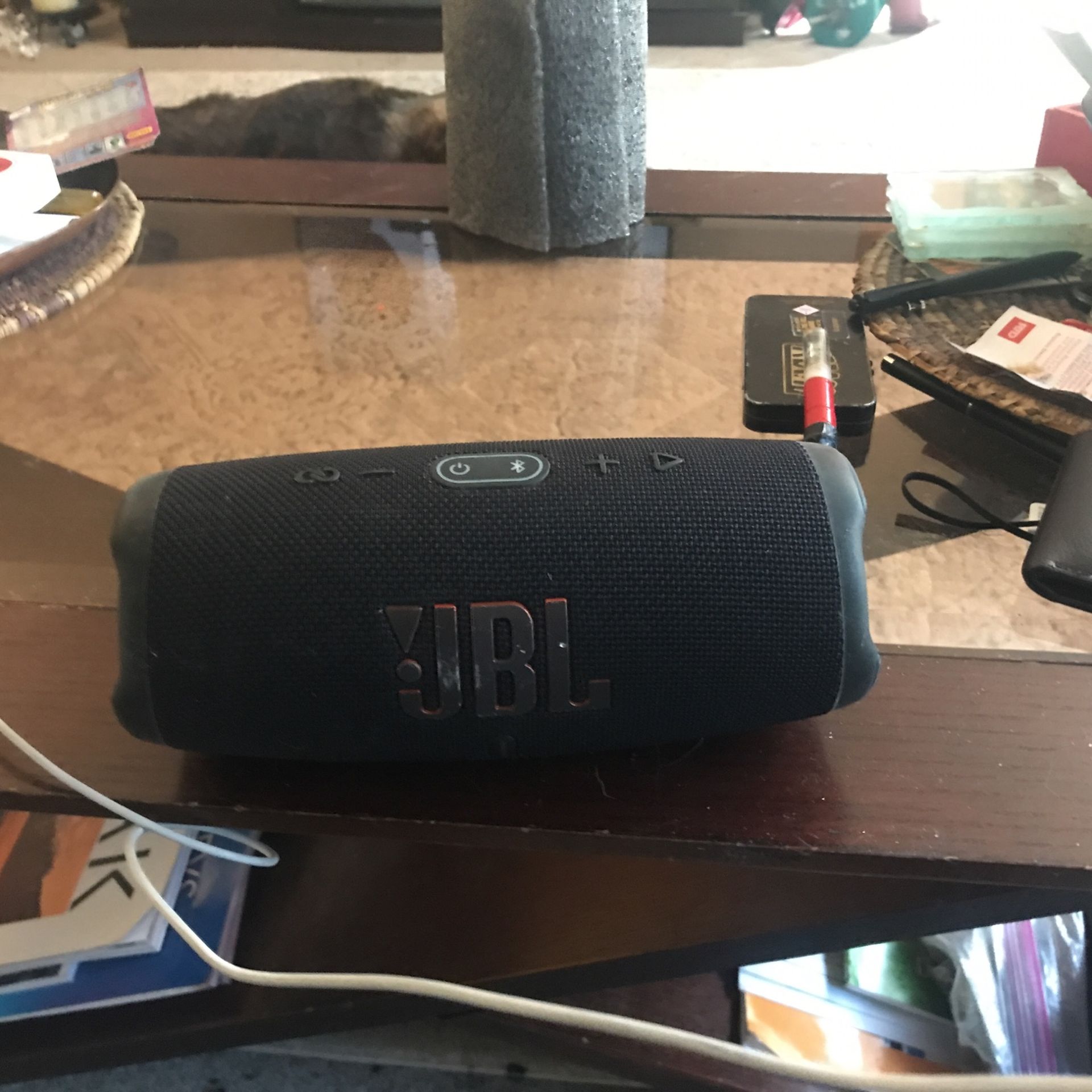 JBL Charge 5