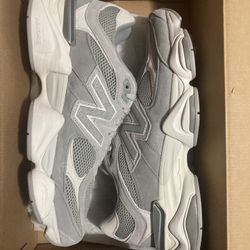 New Balance 9060 Men Size 12