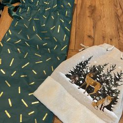 Holiday Gift Wrap Bags
