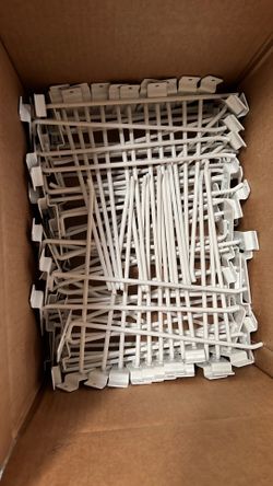 Bulk Lot of 1,230 White 10-Inch Slatwall Display Hooks – Great for Retail / Stores
