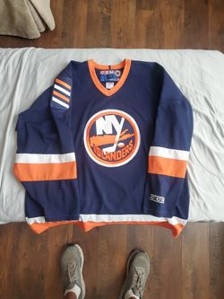 vintage hockey jersey 1(contact info removed). xl