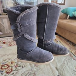 Bearclaw Boots Size 7